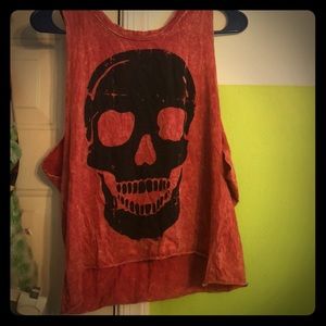 Edgy skull top💀
